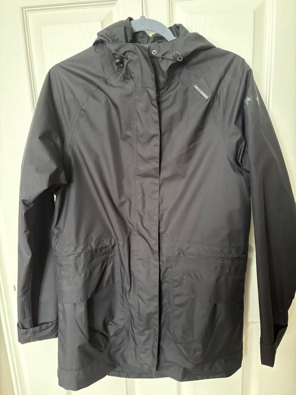 Helly Hansen Black Hooded rain coat - Picture 2 of 6
